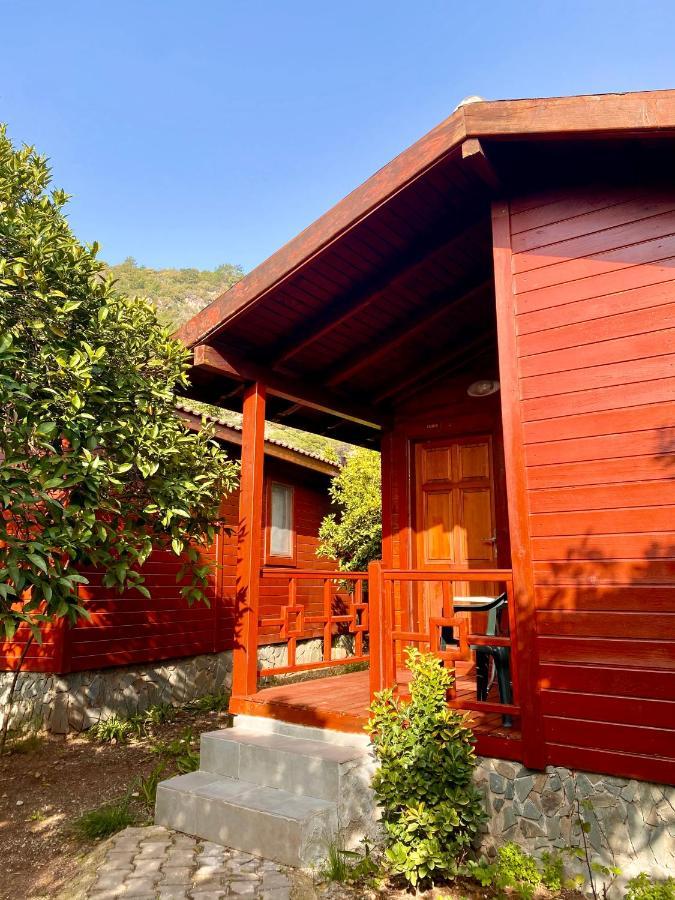Safir Pansiyon Çıralı Exteriör bild